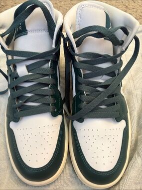 Women’s Nike Jordans
